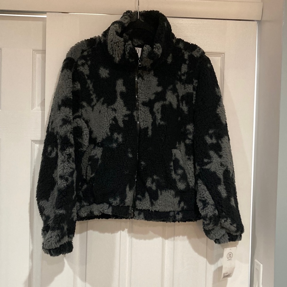 Sage Women’s Faux Fur Zip Jacket